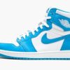 Air Jordan 1 Retro "UNC"